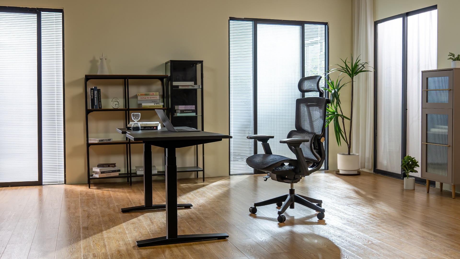 腰痛におすすめのオフィスチェア（専門家のアドバイス） | FlexiSpot